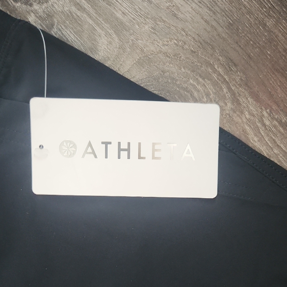 NWT Athleta Brooklyn Heights Cargo Pants - Black - Size US 8 - Picture 2 of 6